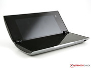 zwei 5.5-Zoll-Multi-Touch-Screens.