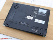 Auf der Unterseite des R930