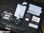 Unterseite: Platz für zwei HDDs (kein RAID)