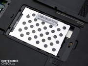 und zur 500 GB Festplatte. Andere Module (z.B. Funk) sind nicht ohne weiteres zu tauschen.