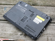 Die Verarbeitung ist ansonsten identisch: stabile Base-Unit