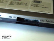 Passend zum Full HD-Display gibt es auch ein Blu-ray-Laufwerk.