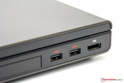 Rechts zu finden sind zwei USB-3.0-Ports und ein DisplayPort.