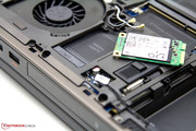 ...eine 256-GByte-mSATA-SSD. UMTS-Antennen sind angelegt.