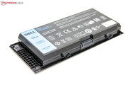 Ein großer Lithium-Ionen-Akku mit 97 Wh sorgt für Mobiltität.