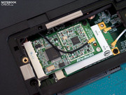 Zur Ausstattung gehört außerdem ein integrierter digitaler DVB-T Tuner.