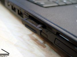 Acer Travelmate 6465WLMi Anschlüsse
