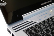 Das Aspire 6920G verfügt über ein 16:9 Display was sich auch direkt auf die Gehäuseabmessungen auswirkt.