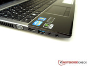 Die 3.5-mm-Audio-Buchsen, einmal USB 3.0 und HDMI im äußerst vorderen Bereich der linken Seite.