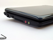 Dennoch, für Basisanwendungen reicht die Ausstattung allemal aus. Optional ist das Netbook sogar mit UMTS-Modul verfügbar.