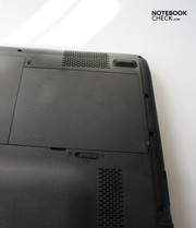 Lediglich der Akku des K70IC ist zu klein dimensioniert und schafft maximal 2 Stunden an Laufzeit.