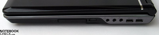 Rechte Seite: ExpressCard, S/PDIF, Kopfhörer, Mikrofon, 2x USB