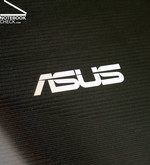Hochwertige Lackierung beim Asus M70V