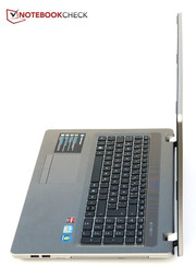 WLAN b/g/n und Bluetooth 3.0 sind an Bord.