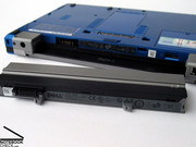 Bereits mit dem 6-Zellen Akku verfügt das Dell Latitude E4300 über eine gute Akkulaufzeit.