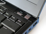Ein besonderes Feature ist die Latitude ON-Reader Software, die auch bei deaktiviertem Gerät einen raschen Zugriff auf wichtige Outlook Daten ermöglicht.