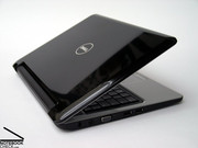 Trotz des gößeren Formfaktors gibt sich das Inspiron Mini 12 überaus agil und steht in Punkto Mobilität den kleineren Kollegen beinahe um nichts nach.
