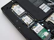 Das Gerät bietet außerdem Platz für eine Reihe an Erweiterungskarten, etwa Bluetooth, WLAN und HSDPA.