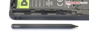 Der Stylus wir in einem Schacht im Tablet untergebracht.