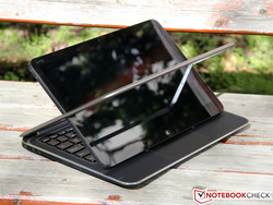Convertible mit drehbarem Touchscreen