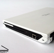 FSC ging bewußt diesen Weg und beauftragte mit Ideo sogar eine renomierte Designwerkstätte um ihrer Consumer Notebook Serie neues Leben einzuhauchen.
