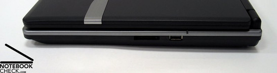 Rechte Seite: CardReader, USB 2.0