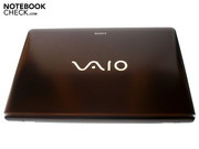 Auf dem Displaydeckel prangt ein schicker "Vaio"-Schriftzug.