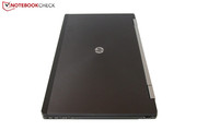 Für einen 15-Zöller ist das EliteBook relativ wuchtig und schwer.