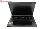 Als Grundlage dient das Clevo W251EG(Q) Barebone.