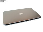 Mit rund 3.6 Kilogramm ist das XPS 17 nicht gerade leicht.