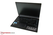 Laut Acer steckt das 14-Zoll-Display in einem 13-Zoll-Chassis.