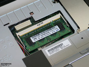 ...als auch am verbauten 1GB Speichermodul Wartungsarbeiten vorgenommen werden.