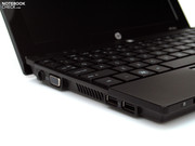 Die Anschlussausstattung fällt Netbook-typisch spärlich aus.