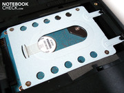 Zwei HDDs mit jeweils 320 GByte sind bereits verbaut.