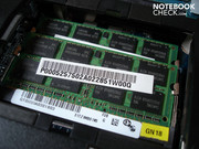 Das X500-121 verfügt über acht GByte DDR3-RAM (zwei Module mit je 4096 MByte).