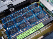 Zwei Module mit je 2048 MByte sorgen für insgesamt vier GByte DDR3-RAM