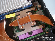 Hierunter befindet sich der hitzköpfige Core 2 Quad Q9000
