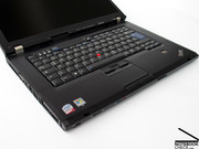 Abgesehen davon gibt sich das Chassis des T500 überaus robust und verwindungssteif.
