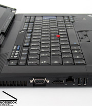 Bei der Tastatur findet man eine klassische Thinkpad Eingabeeinheit,...