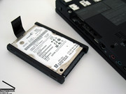 Der Lüfter unseres Testsamples blieb zwar stets auf kaum hörbaren Niveau, allerdings sorgte die verbaute herkömmliche Harddisk für eine ständig präsente Geräuschkulisse.