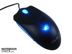 Hochwertiges Zubehör in Form der Razer Copperhead Maus...