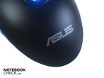 ...auf der natürlich nicht der Asus-Schriftzug fehlen darf...