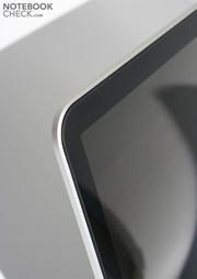 Besonders die Glasfront des Displays ist ein wahrer Hingucker.