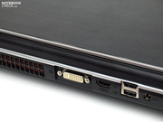 Mit dabei: DVI, HDMI und eine eSATA Schnittstelle, allesamt an der Rückseite des Notebooks.