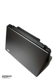 Das mySN MB6.a ist also eher ein funktionales Notebook. Allerdings lässt es sich im großen Umfang konfigurieren:...