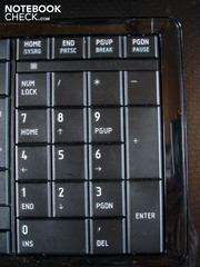 Ein Nummernblock darf bei einem 17-Zoll Notebook natürlich nicht fehlen.