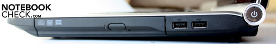 Rechte Seite: DVD-Brenner, 2xUSB 2.0, Netzschalter
