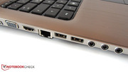 Der 17-Zöller kann mit zwei flotten USB-3.0-Ports aufwarten.