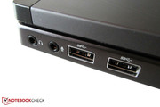 Die rechte Seite punktet mit zwei USB-3.0-Ports.
