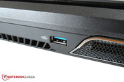 Praktisch: Ein USB-Port auf der Rückseite.